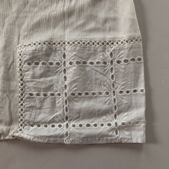 Doe & Rae Eyelet Peasant Top Size Medium - Picture 6 of 14